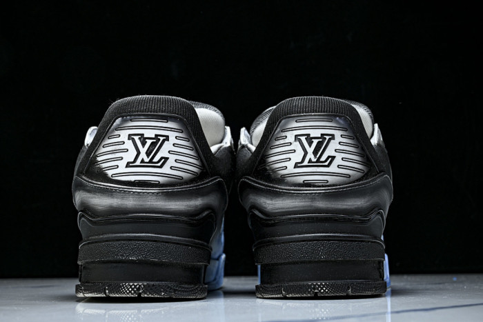 LVT SNEAKERS  L&V-trainer 110