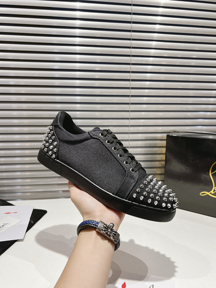 Chr1st1an louboutin sneakers  cl-122
