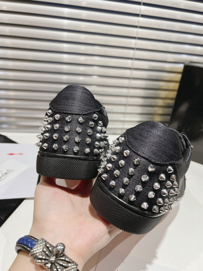 Chr1st1an louboutin sneakers  cl-122