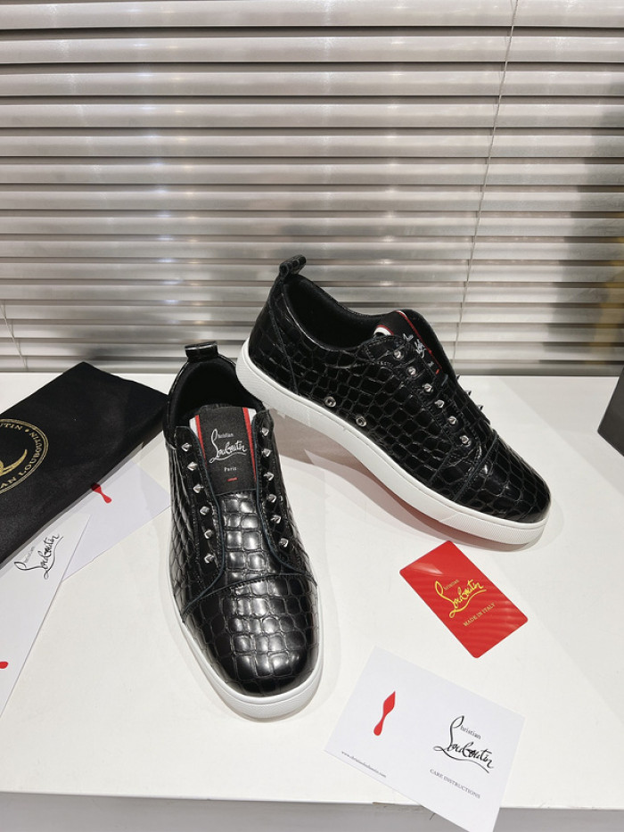 Chr1st1an louboutin sneakers  cl-137