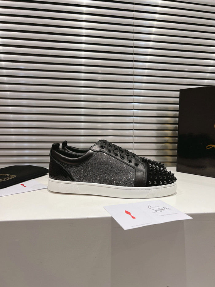 Chr1st1an louboutin sneakers  cl-140