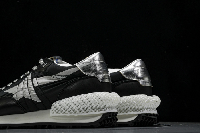 G**olden G**oose Sneakers  GG-11