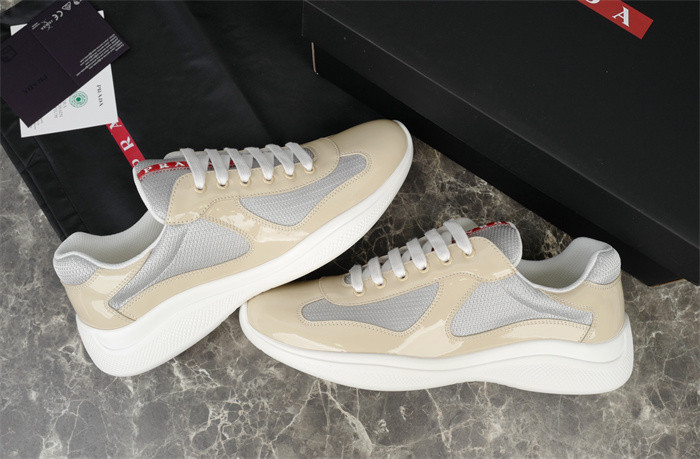 PR sneakers black and white  PR-134