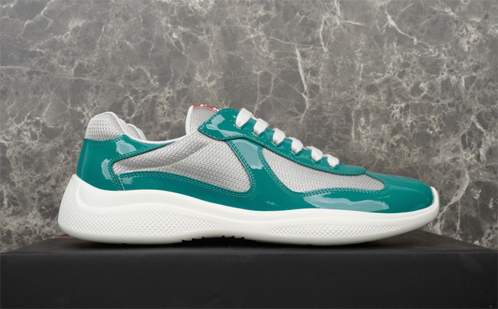 PR sneakers black and white  PR-135