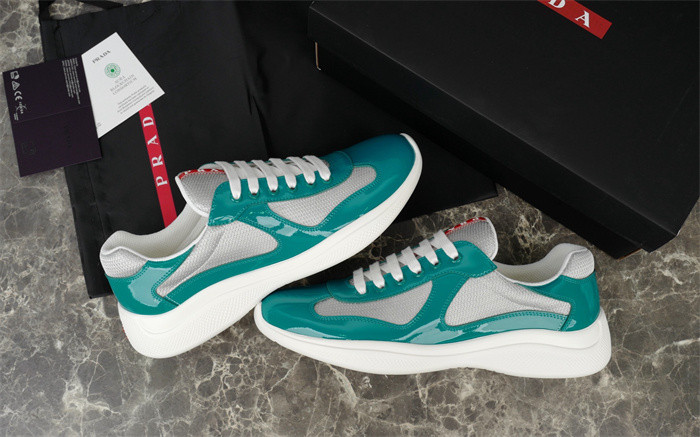 PR sneakers black and white  PR-135