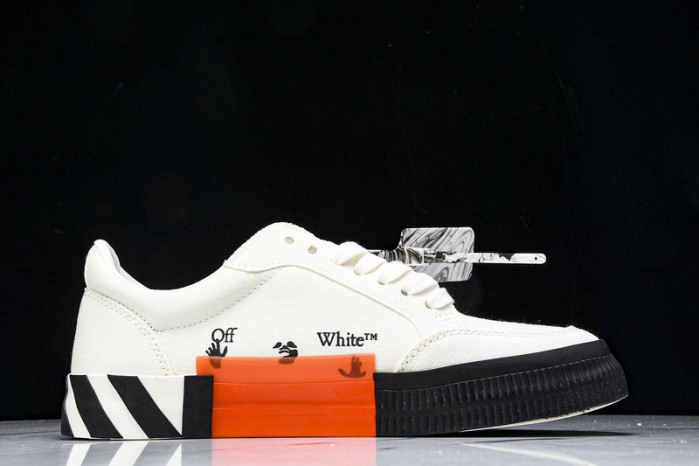 OF sneakers others  OW-150
