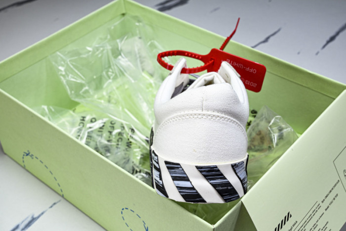 OF sneakers others  OW-159