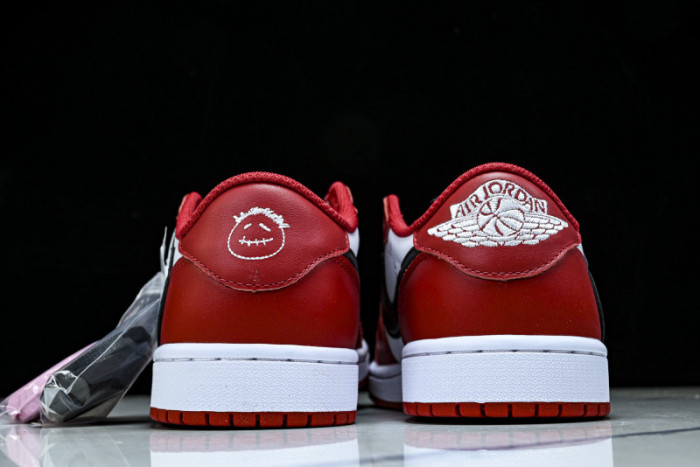 Travis Scott x Fragment x Air Jordan 1 Low OG DM7866-101