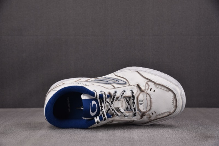 BL Hamptons Worn-Out - BL - WO 05