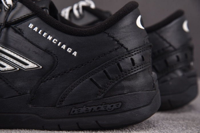 BL Hamptons Worn-Out - BL - WO 03