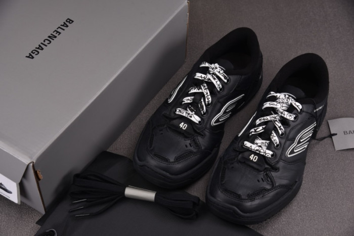 BL Hamptons Worn-Out - BL - WO 03