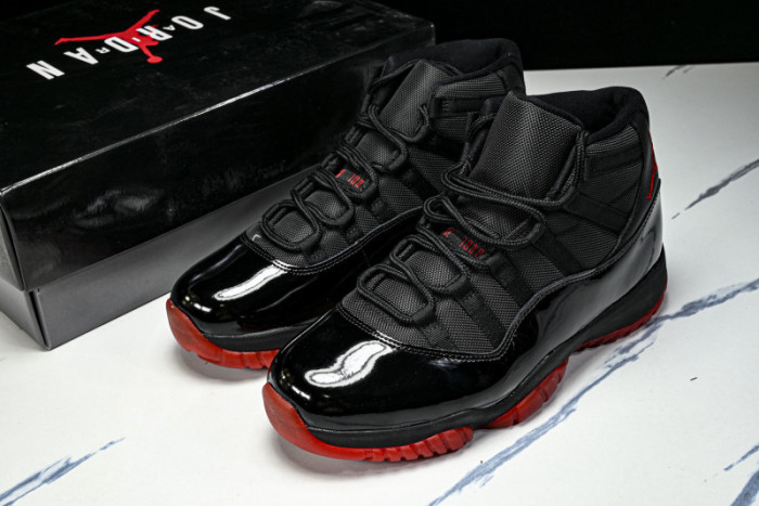 Air Jordan 11 378037-326