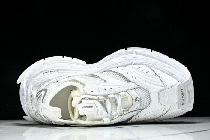 Ba1en*iaga platform - bl- pl 02