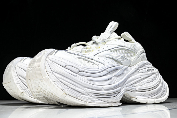 Ba1en*iaga platform - bl- pl 02