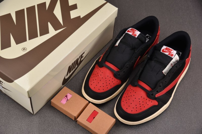 Travis Scott x Air Jordan DM7866-061