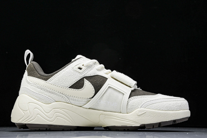 Nike Zoom Field Jaxx SP Travis Scott HQ3061-102