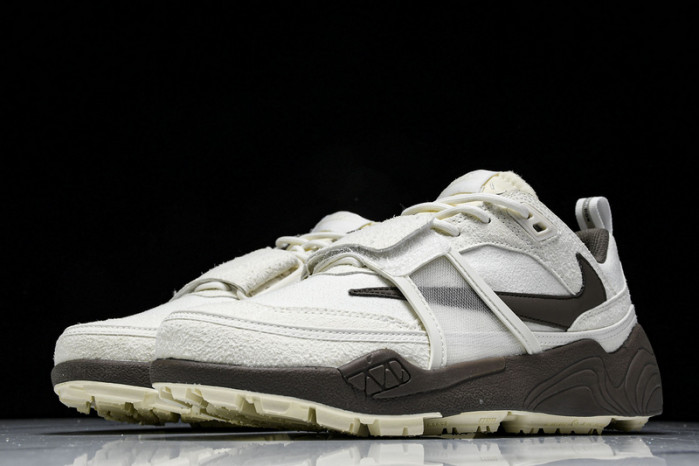 Nike Zoom Field Jaxx SP Travis Scott HQ3061-101