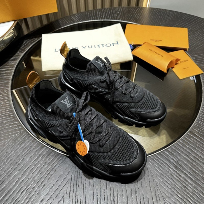 LVT Runner Tatic Sneaker  L&V-RT04