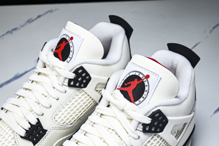 Air Jordan 4 "Flight Club" IM4002-100