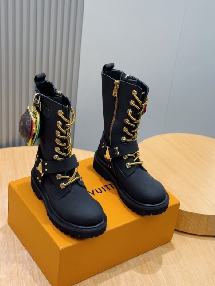 LVT BOOT  L&V-BT09