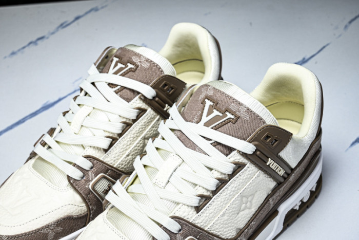 LVT SNEAKERS  L&V-trainer 101