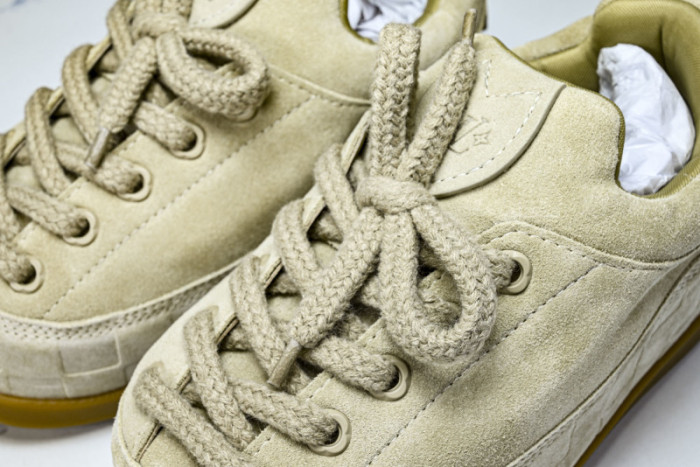 LVT Yeti Lace Up Shoe  L&V-Yeti 01