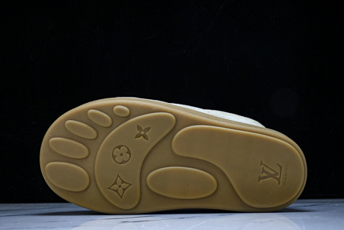 LVT Yeti Lace Up Shoe  L&V-Yeti 01