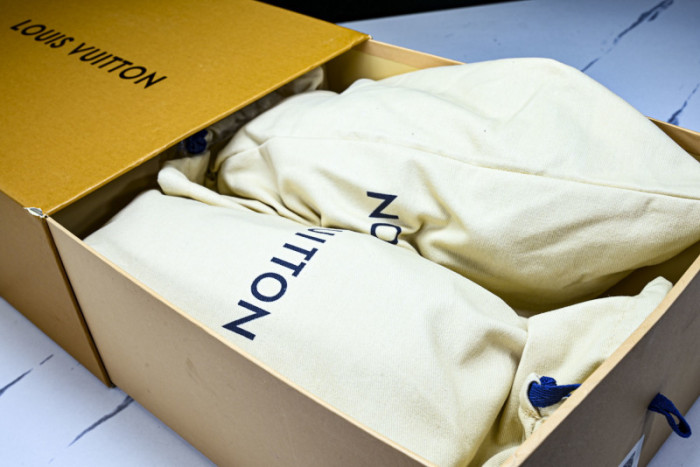 LVT Yeti Lace Up Shoe  L&V-Yeti 01