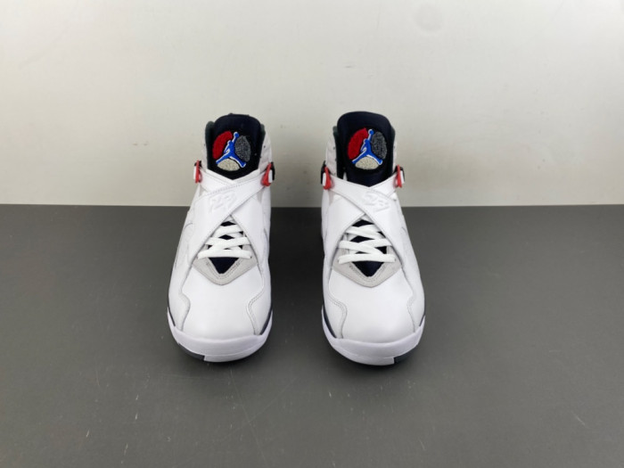 Jordan 8 Retro Bugs Bunny (2025) - 305381-100