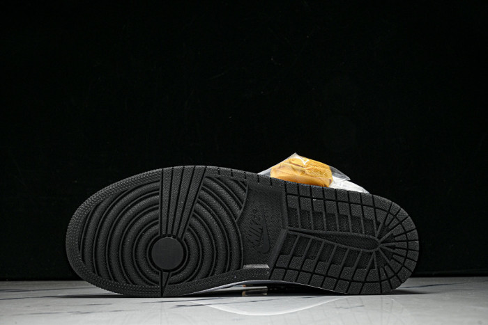 jordan 1 Retro High OG SP Fragment x Union LA White Black II7282-100