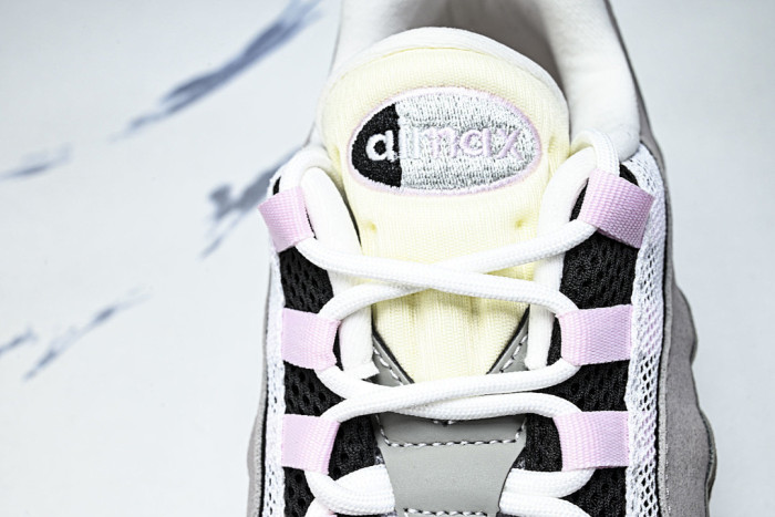 Nike Air Max 95 OG Big Bubble Pink Foam HJ5996-001