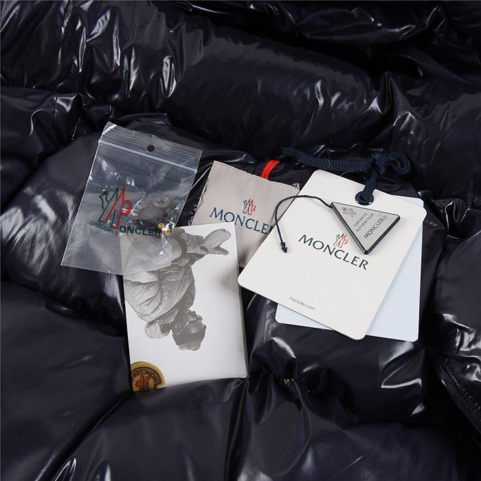  CLOTHES COAT - CLO MO 10 (2 COLORS)