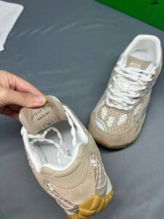 b0tt*ga Ven*ta sneaker copshpe bv-87