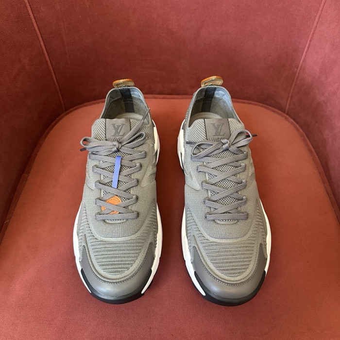 LVT Runner Tatic Sneaker  L&V-RT11