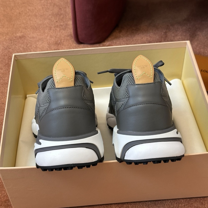 LVT Runner Tatic Sneaker  L&V-RT11