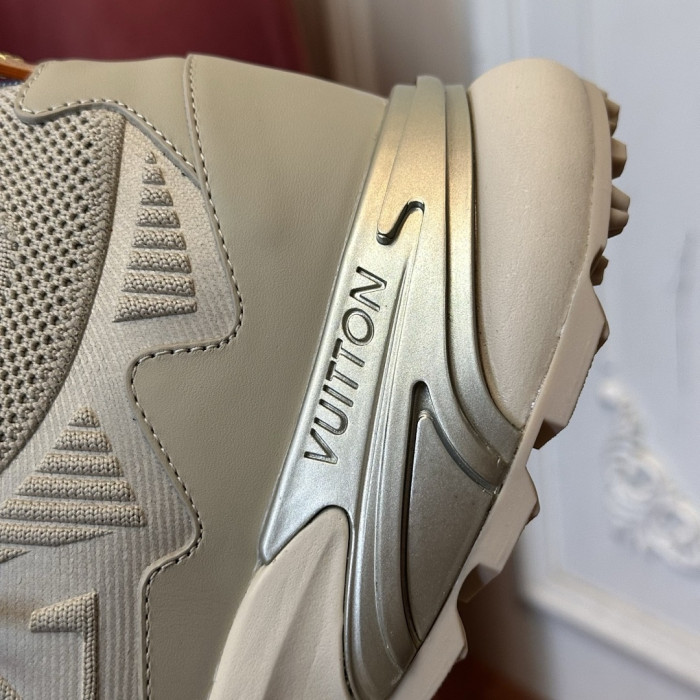 LVT Runner Tatic Sneaker  L&V-RT12