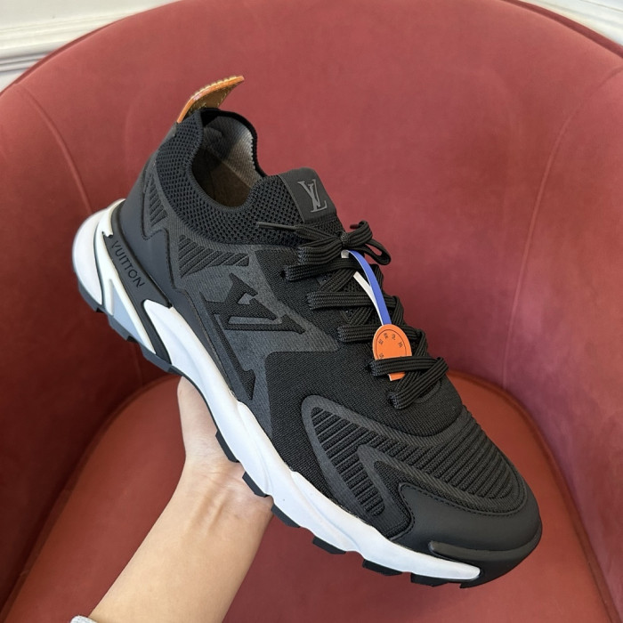 LVT Runner Tatic Sneaker  L&V-RT13